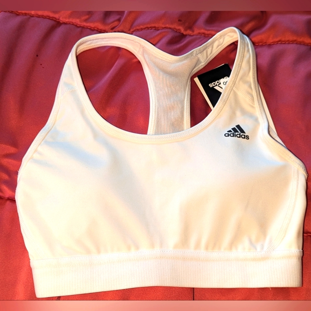 🎯 Adidas Sports bra XS--NWT!!!